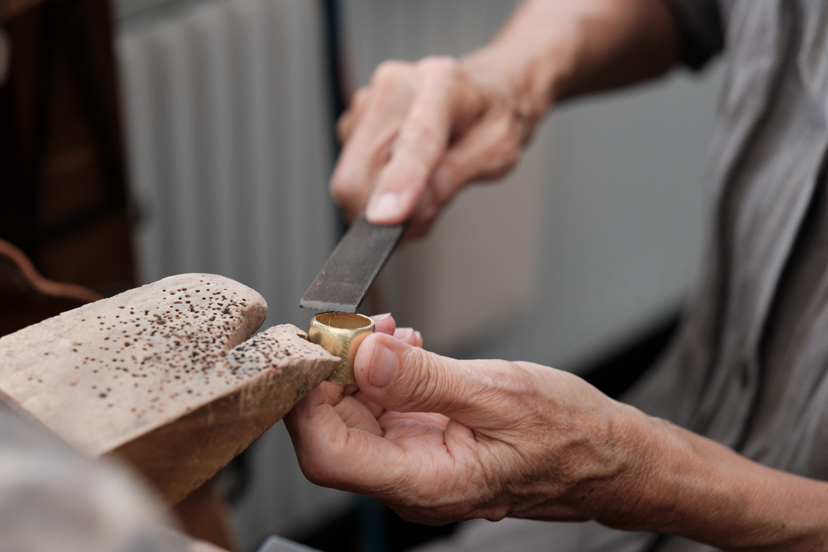 Ahp0067 FXT5 2379 J2560